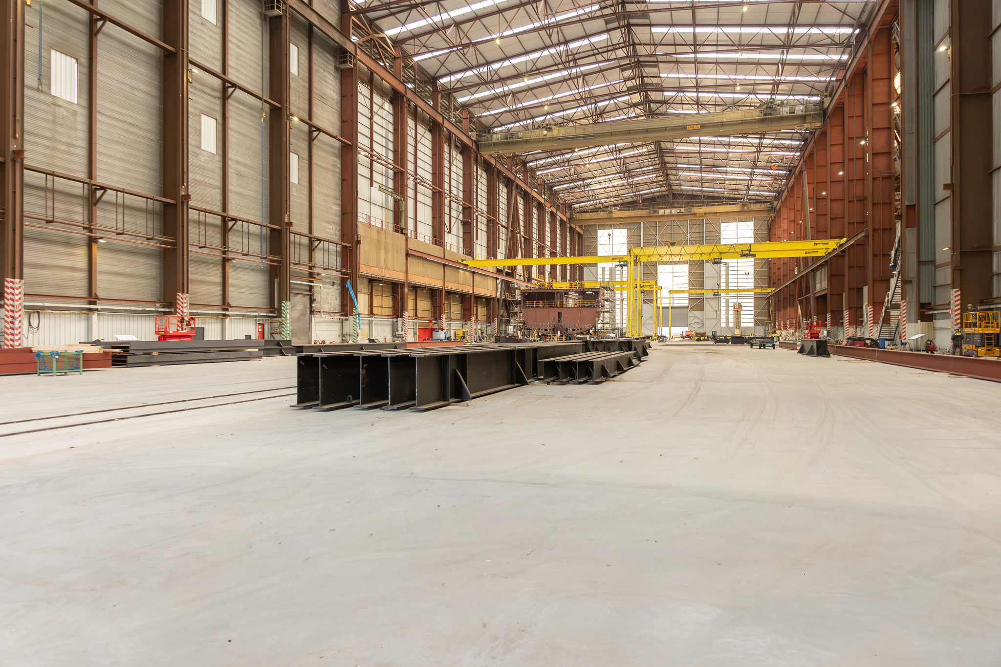 Afgewerkte betonvloer bij OceanCo